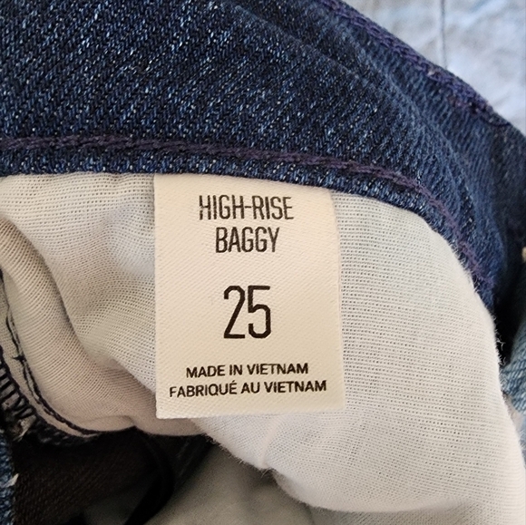 BDG High Waisted Baggy Jean Patched Women's Size 25. - Picture 6 of 8